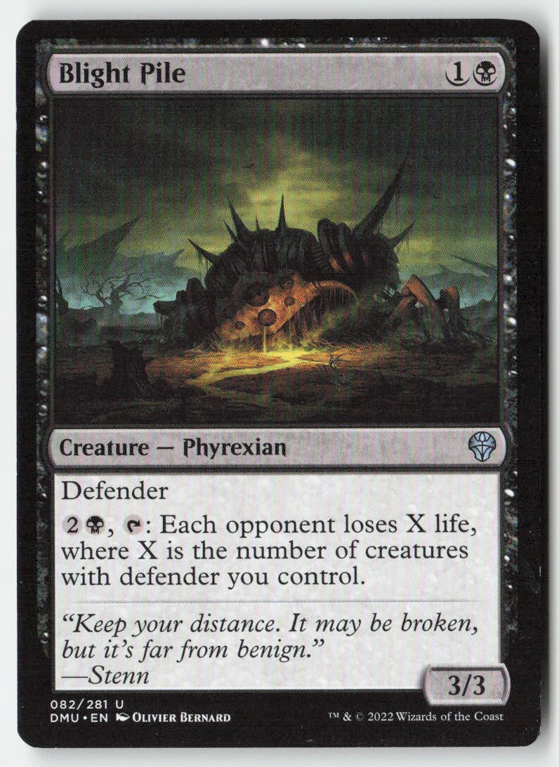 Blight Pile DMU 82 Uncommon Moderately Played, Front