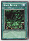 Giant Trunade SD2-EN015 1st Edition Common Moderately Played