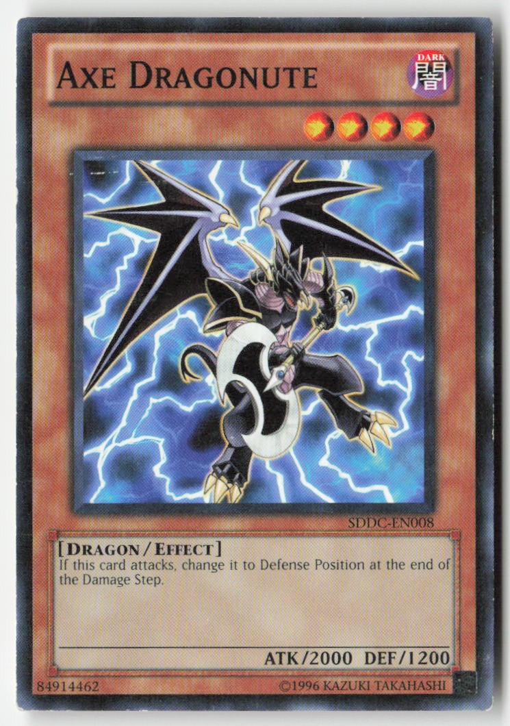 Axe Dragonute SDDC-EN008 Unlimited Common Moderately Played, Front