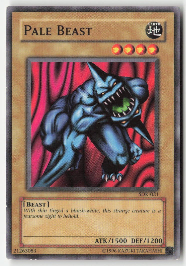 Pale Beast SDK-031 Unlimited Common Moderately Played, Front
