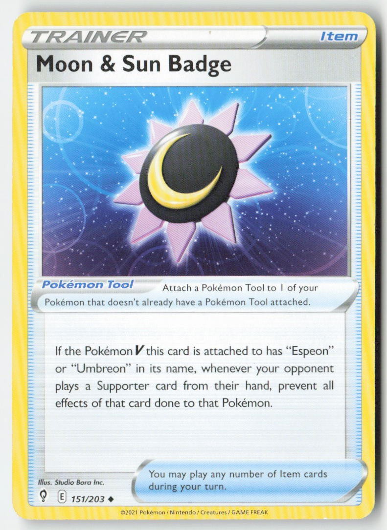 Moon & Sun Badge 151/203 Regular Evolving Skies Moderately Played, Front