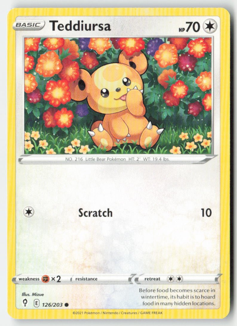 Teddiursa 126/203 Regular Evolving Skies Moderately Played, Front